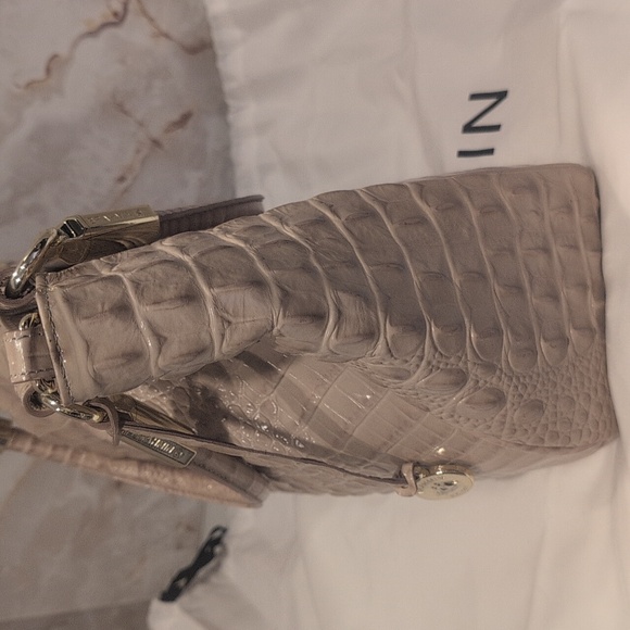 Brahmin Melbourne Ruby Satchel Euc - Picture 8 of 10